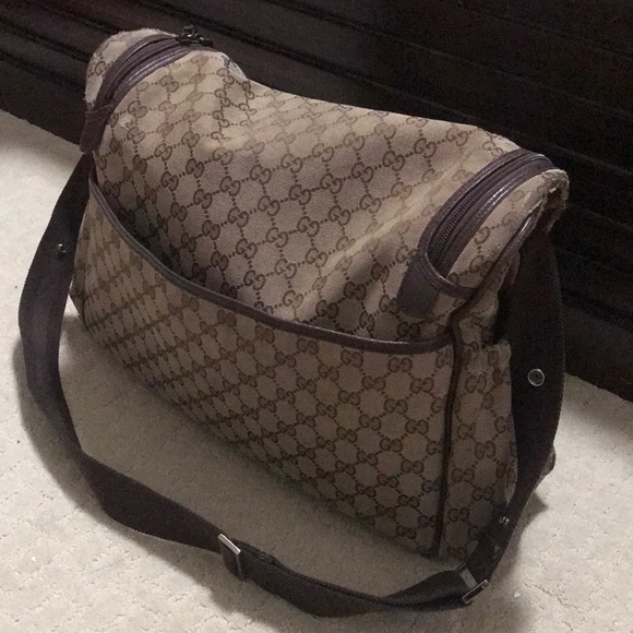 Gucci Diaper Bag w/ changing pad - Picture 2 of 7